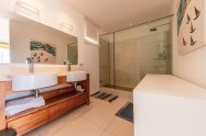 Gallery 01