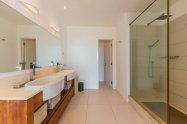 Gallery 01