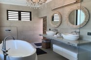 Gallery 01