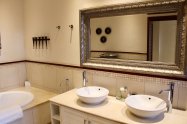 Gallery 01