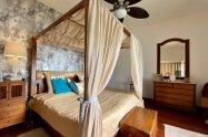 Gallery 01