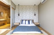 Gallery 01