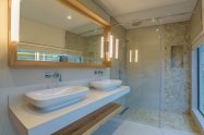 Gallery 01