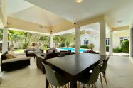 Gallery 01