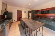 Gallery 01