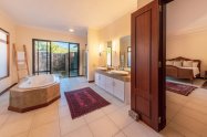 Gallery 01