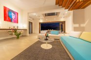 Gallery 01