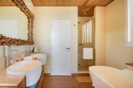 Gallery 01