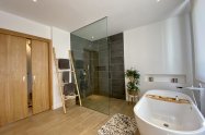 Gallery 01