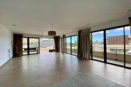Gallery 01