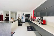 Gallery 01