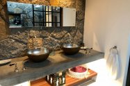 Gallery 01