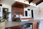 Gallery 01