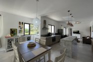 Gallery 01