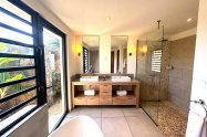 Gallery 01