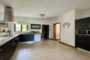 Gallery 01