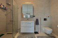 Gallery 01