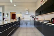 Gallery 01