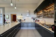 Gallery 01