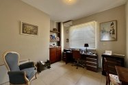 Gallery 01