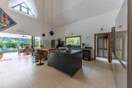 Gallery 01