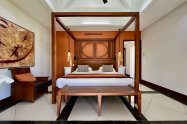 Gallery 01