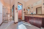 Gallery 01