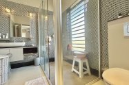 Gallery 01