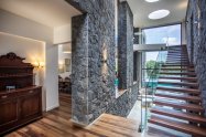 Gallery 01