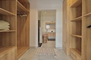 Gallery 01