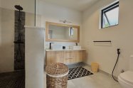Gallery 01