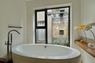 Gallery 01