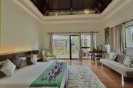 Gallery 01