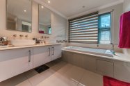 Gallery 01
