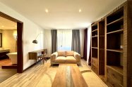 Gallery 01