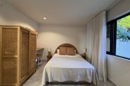 Gallery 01