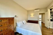 Gallery 01