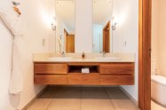 Gallery 01