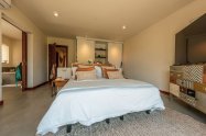 Gallery 01