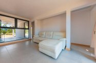 Gallery 01