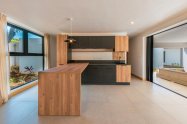 Gallery 01