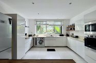 Gallery 01