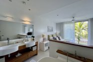 Gallery 01