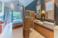 Gallery 01