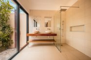 Gallery 01