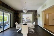 Gallery 01