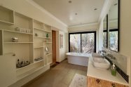 Gallery 01