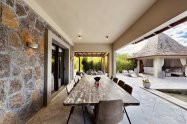 Gallery 01