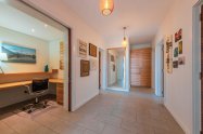 Gallery 01