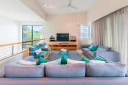 Gallery 01